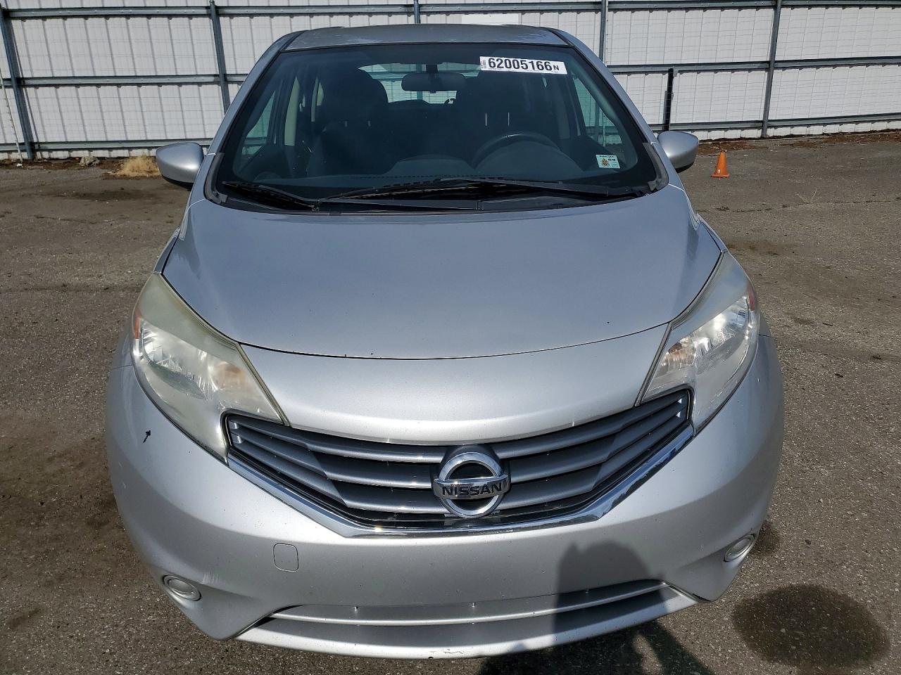 2015 NISSAN VERSA