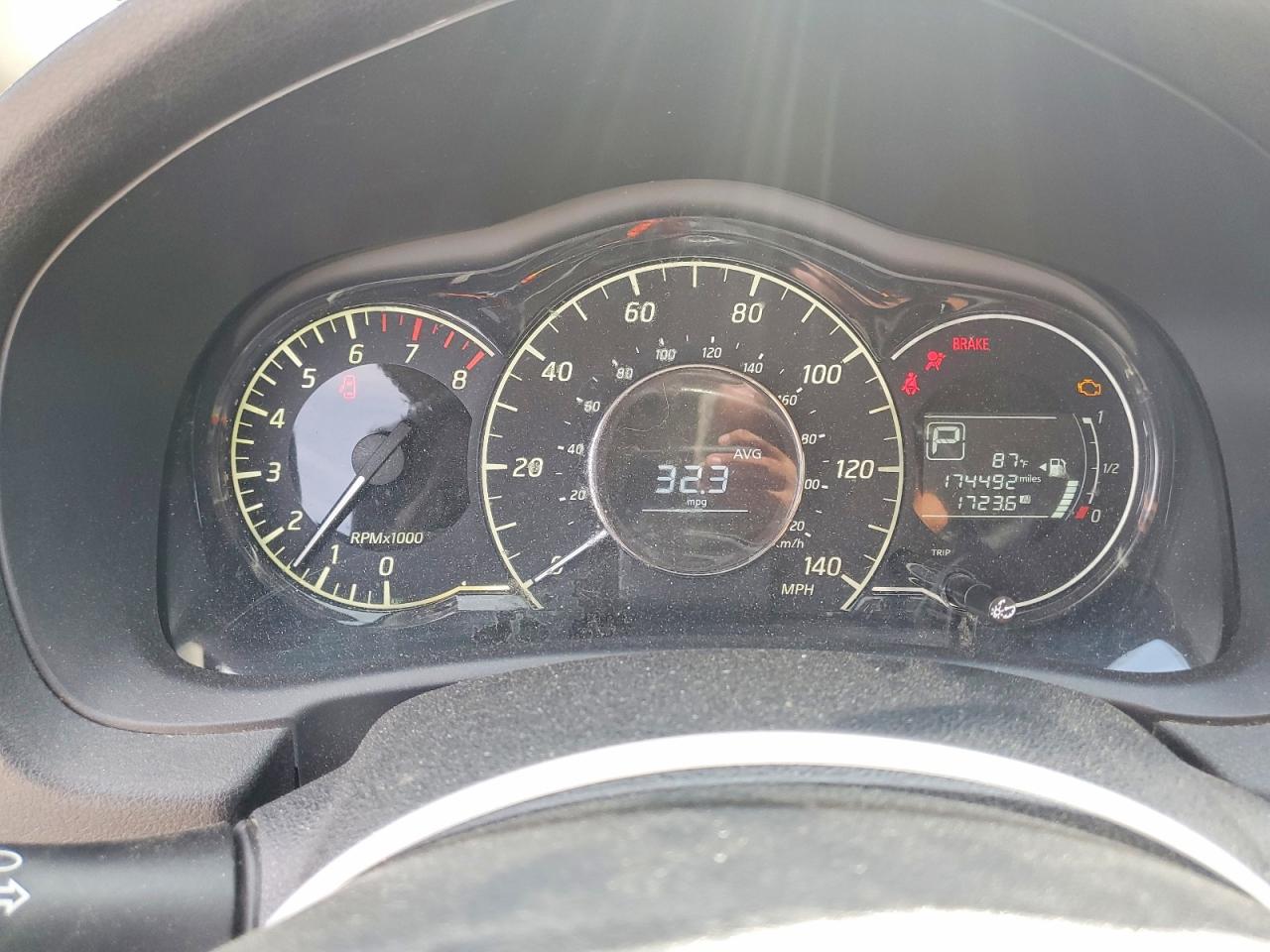 2015 NISSAN VERSA