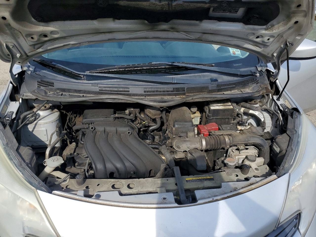 2015 NISSAN VERSA