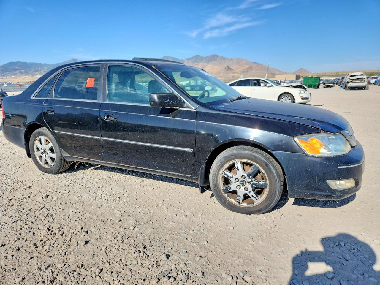 2001 TOYOTA AVALON