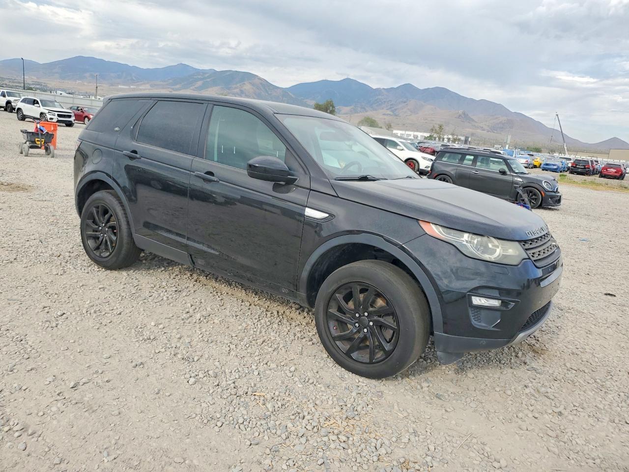 2016 LAND ROVER DISCOVERY