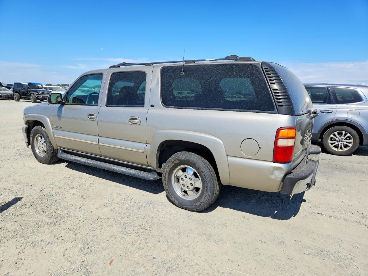 2000 CHEVROLET SUBURBAN