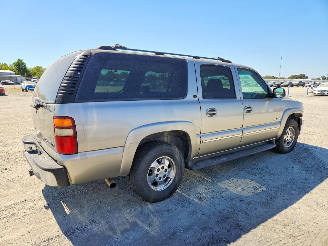 2000 CHEVROLET SUBURBAN
