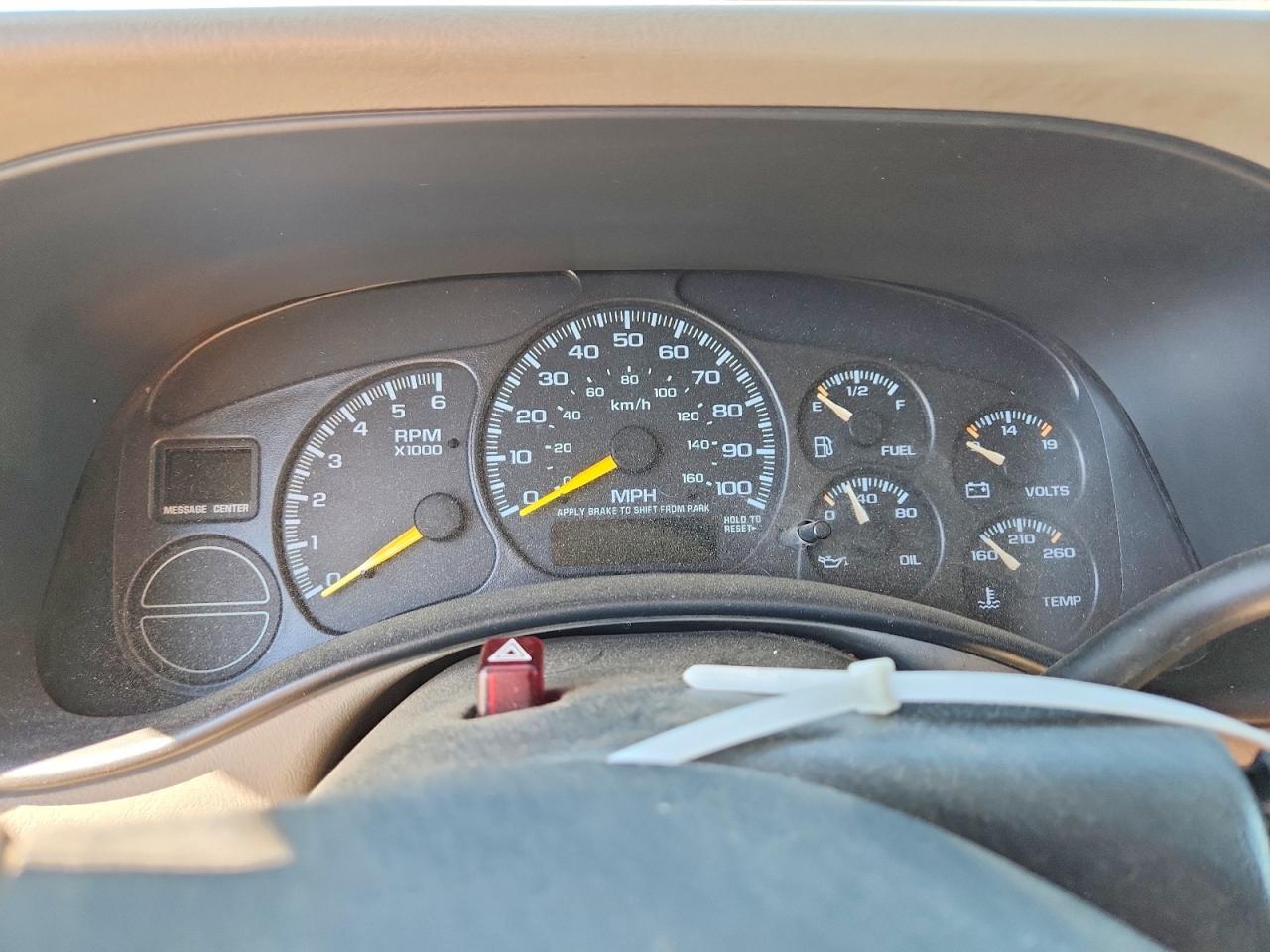 2000 CHEVROLET SUBURBAN