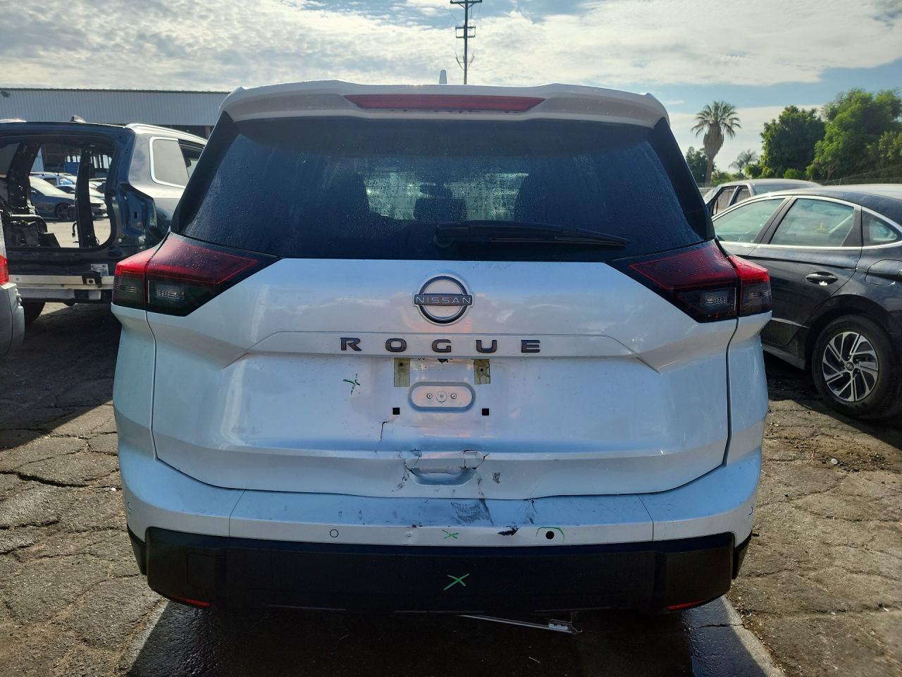 2026 NISSAN ROGUE