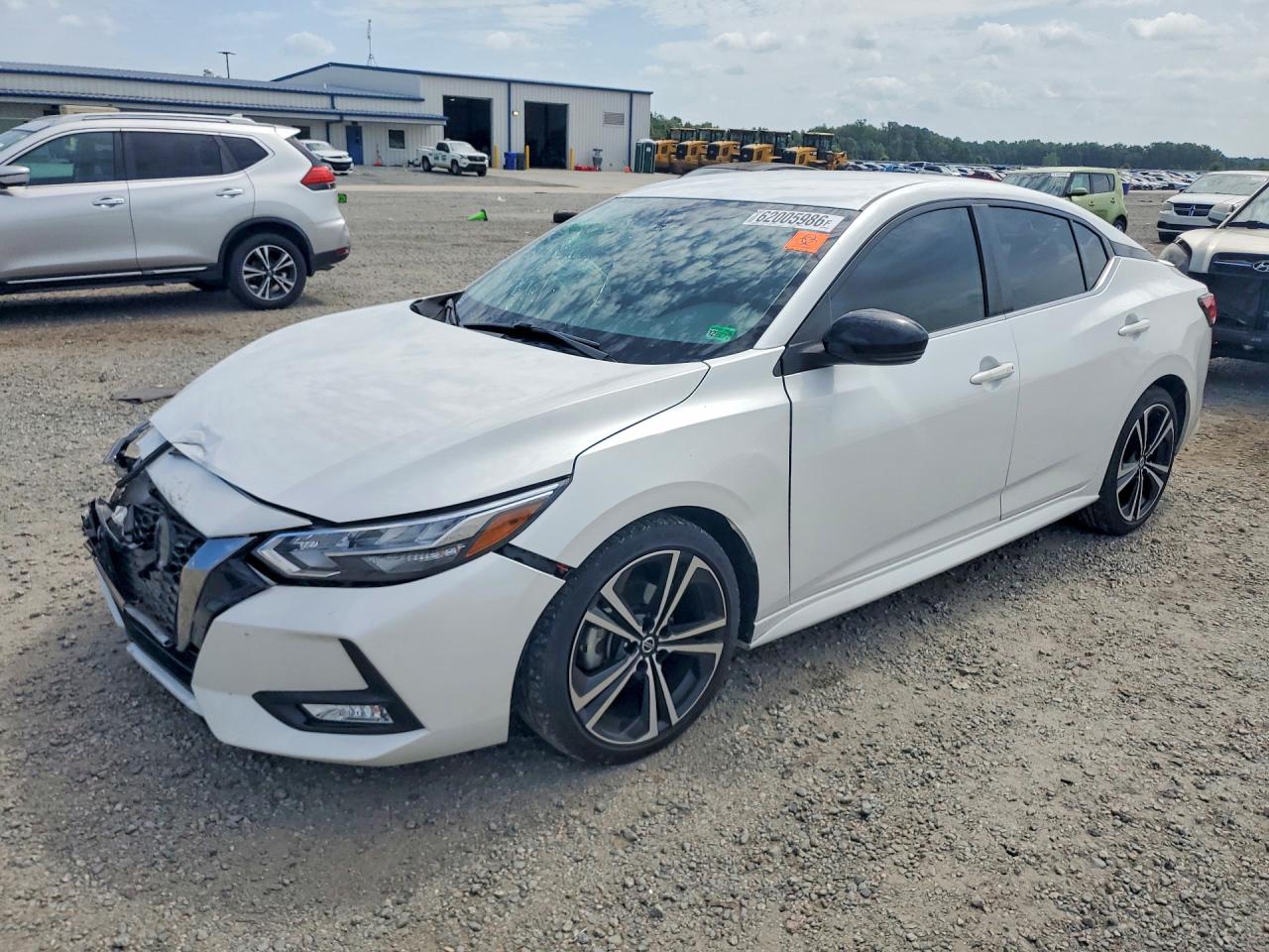2022 NISSAN SENTRA