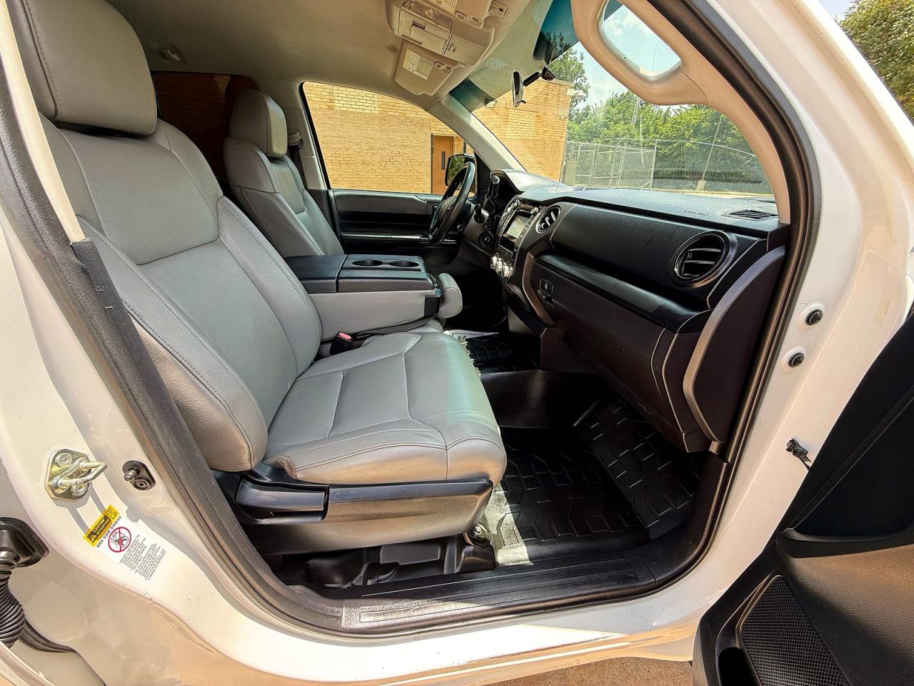 2016 TOYOTA TUNDRA