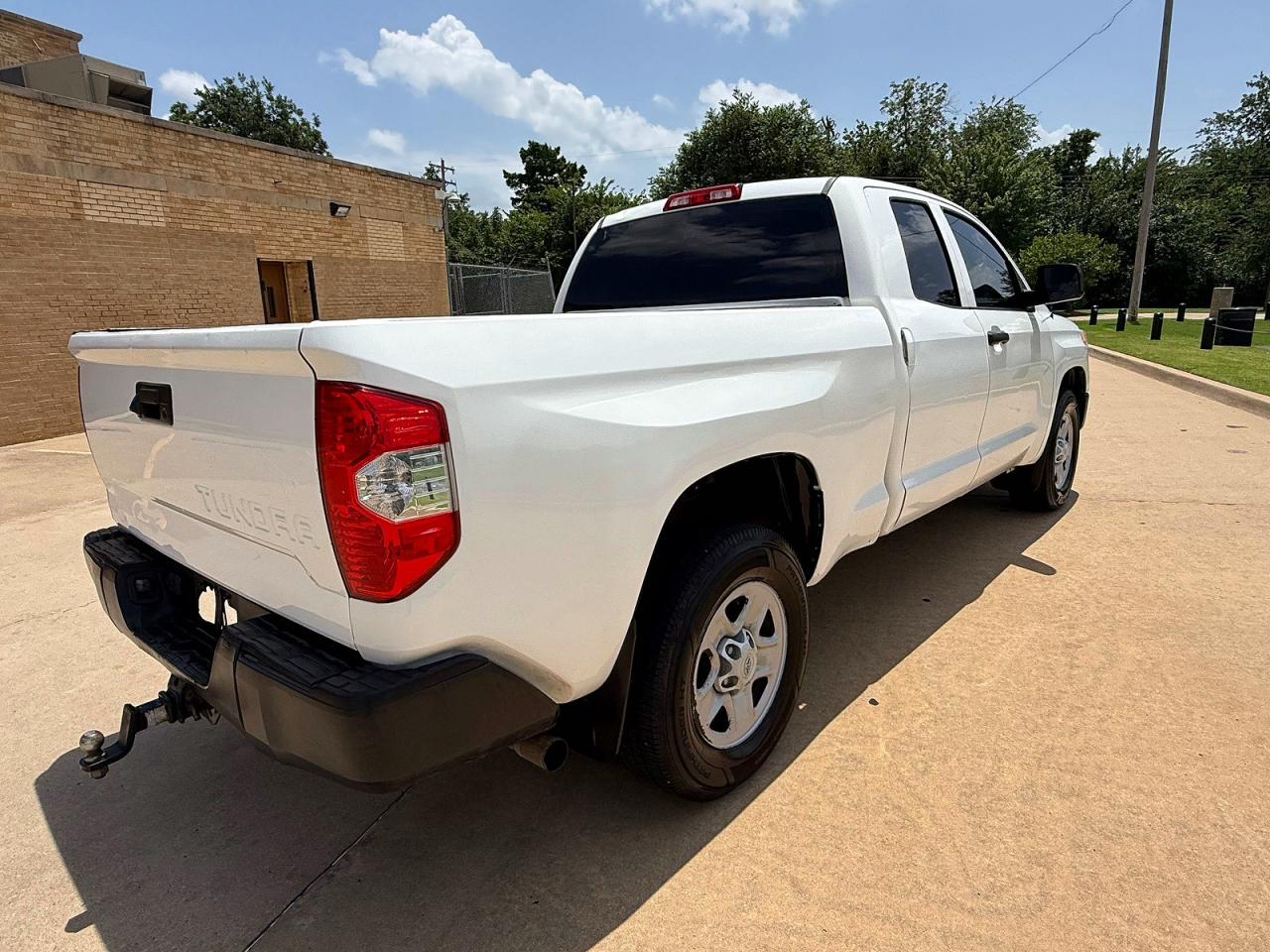 2016 TOYOTA TUNDRA