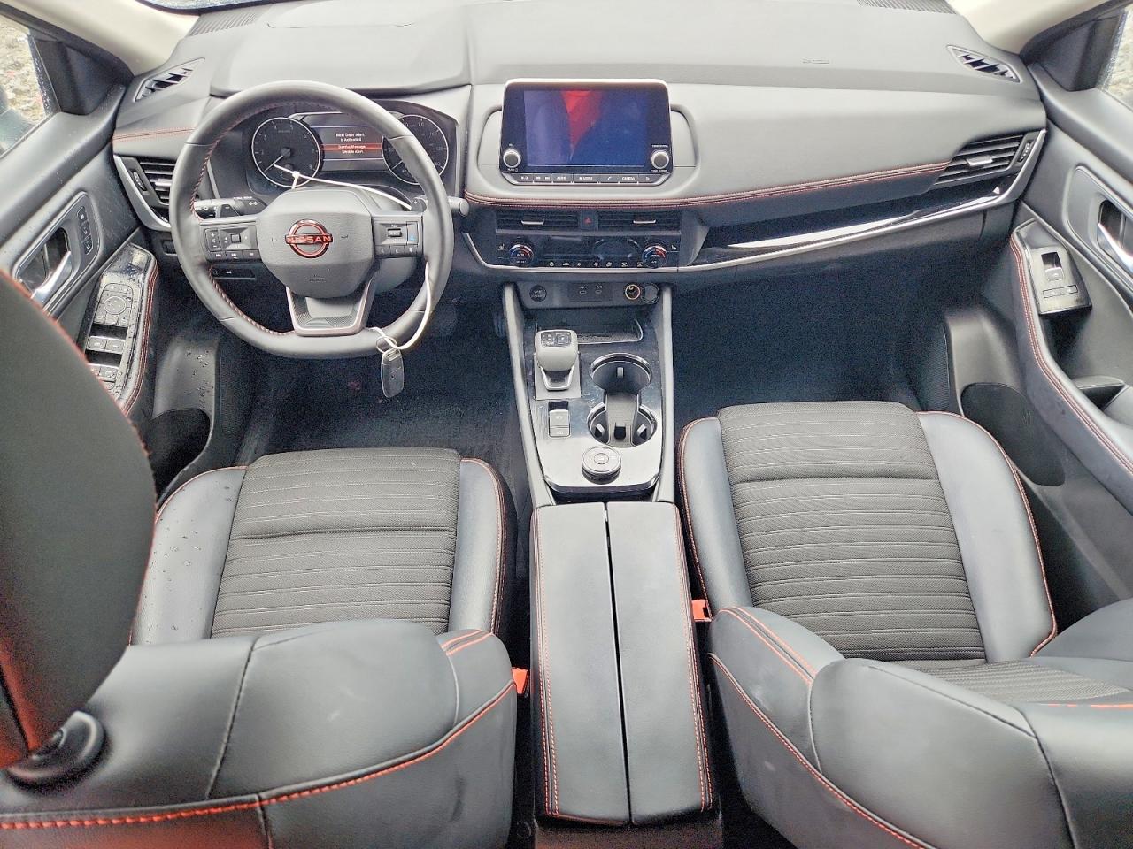 2025 NISSAN ROGUE