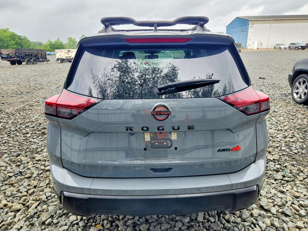 2025 NISSAN ROGUE