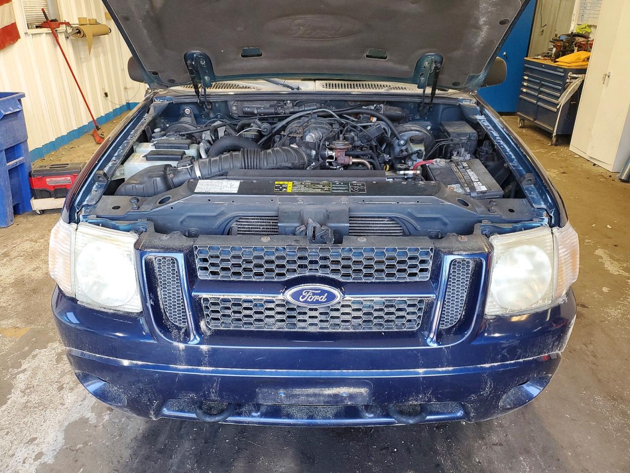2004 FORD EXPLORER