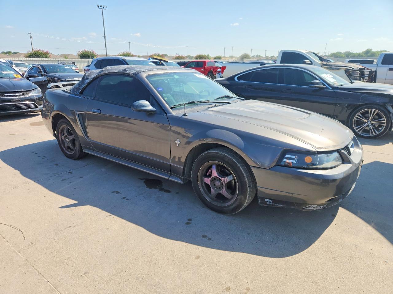 2003 FORD MUSTANG