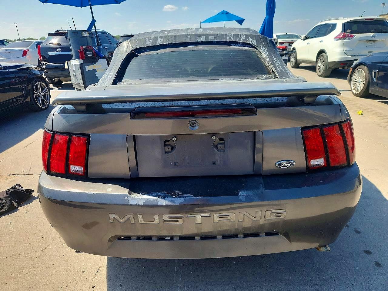2003 FORD MUSTANG