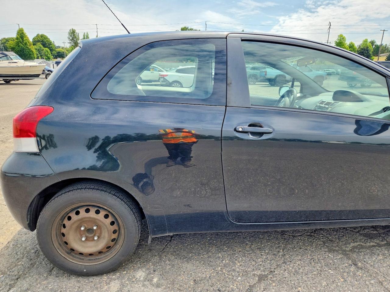 2011 TOYOTA YARIS