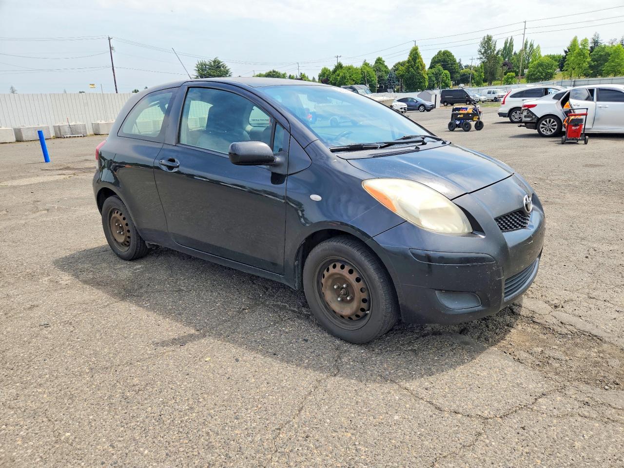 2011 TOYOTA YARIS
