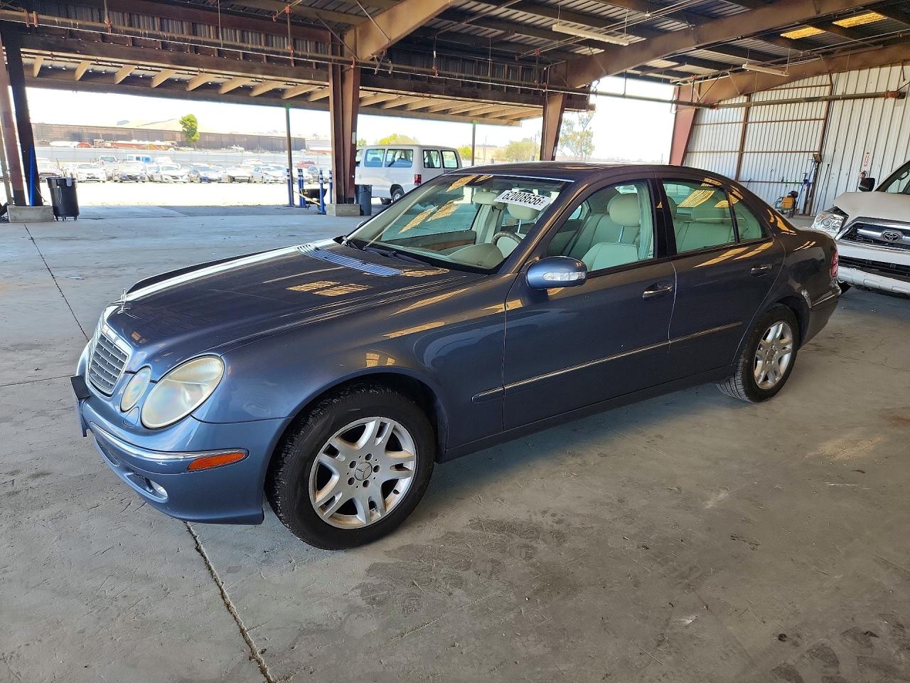 2004 MERCEDES-BENZ E-CLASS