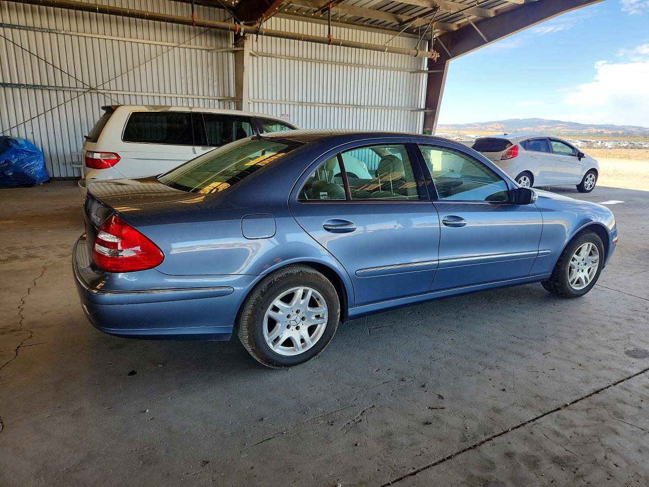 2004 MERCEDES-BENZ E-CLASS