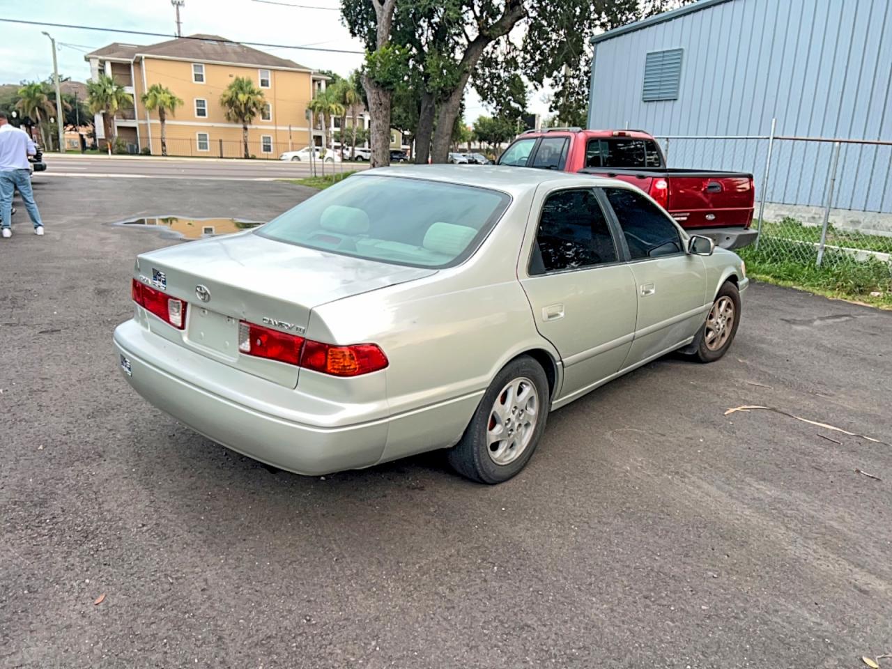 2000 TOYOTA CAMRY