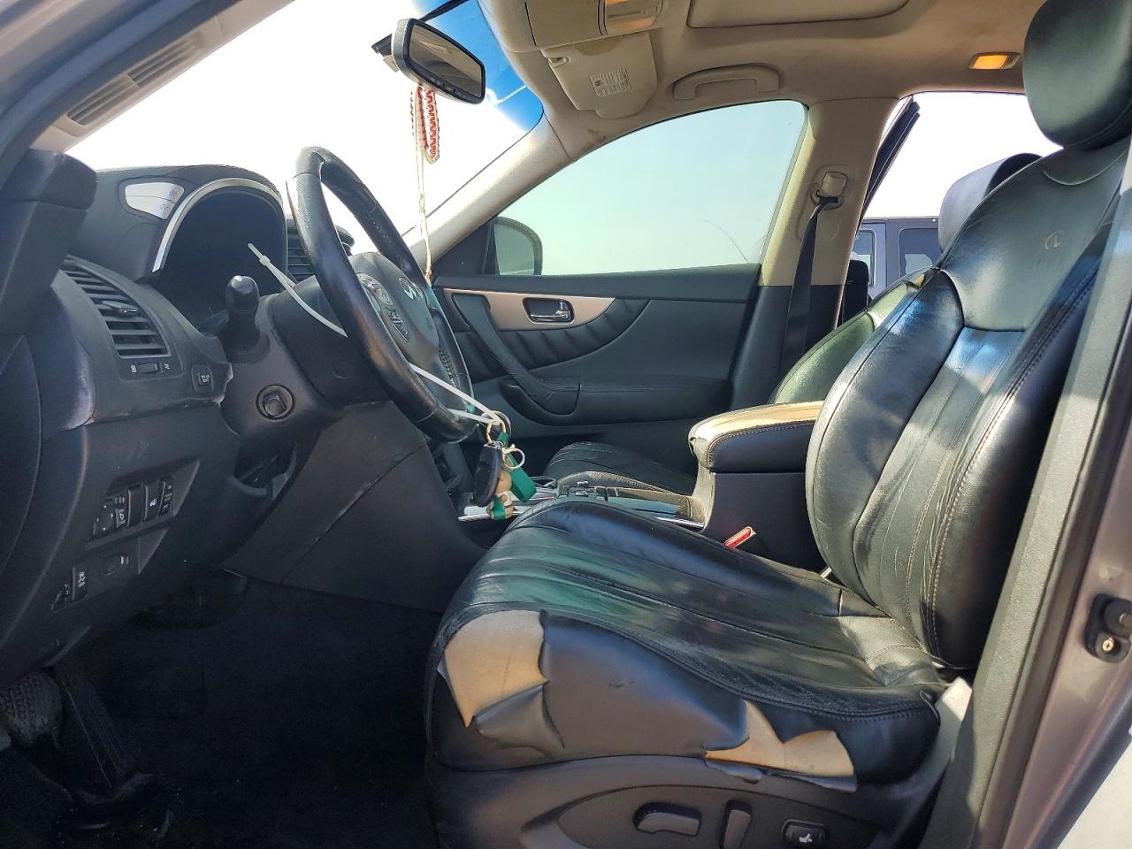 2012 INFINITI FX35