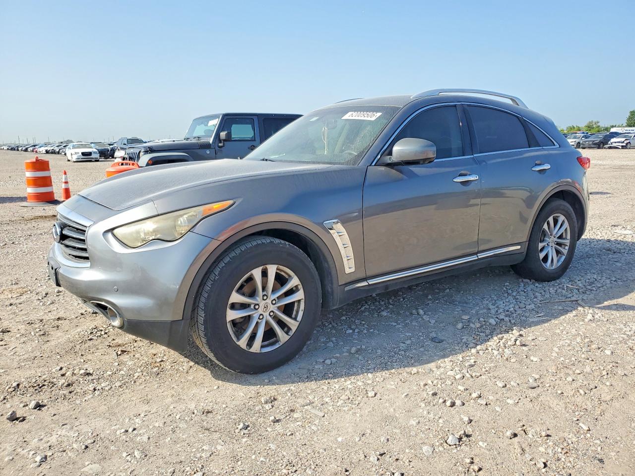 2012 INFINITI FX35
