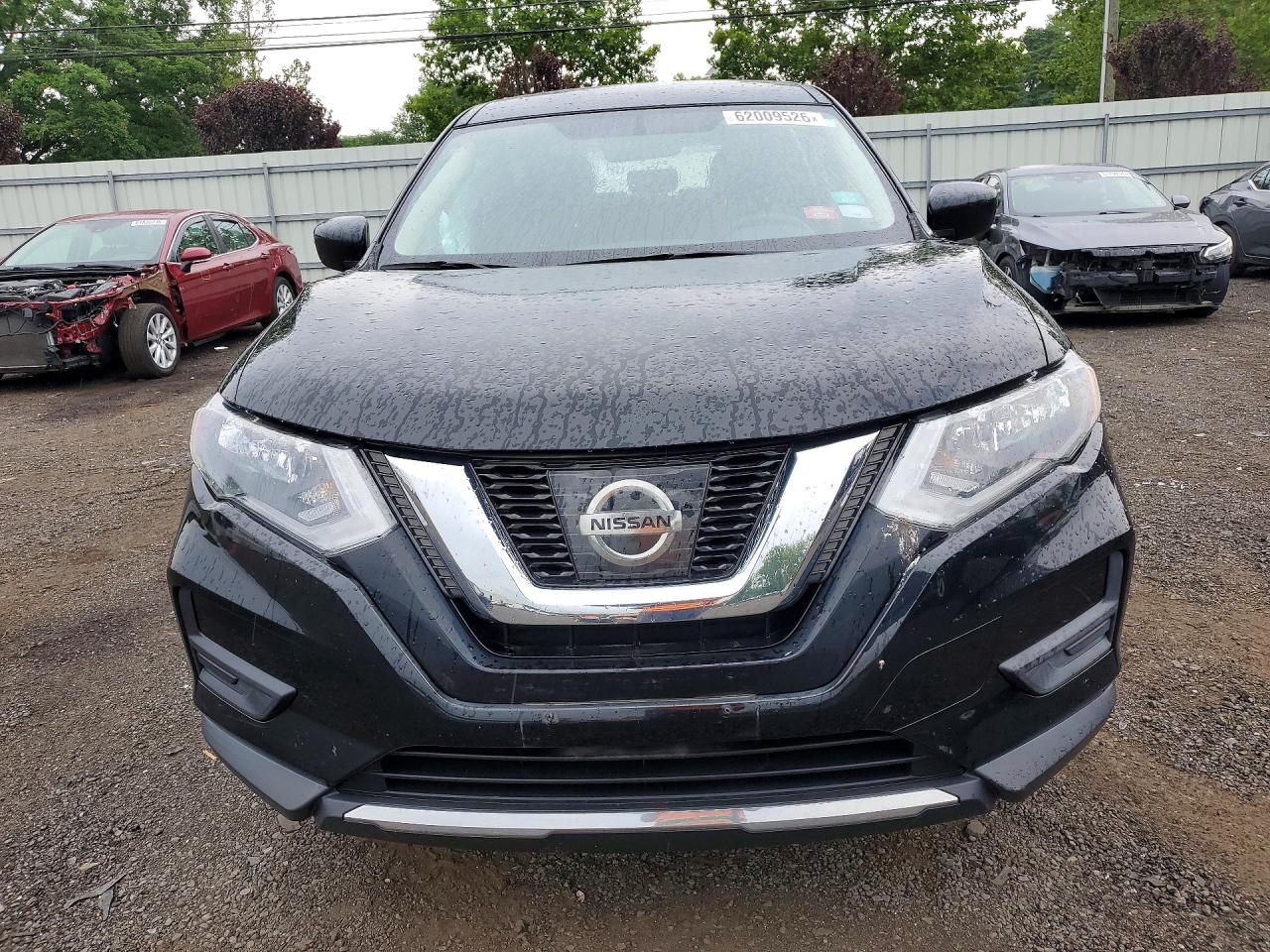 2017 NISSAN ROGUE