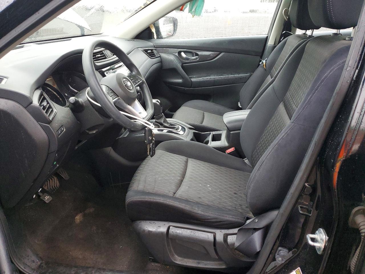 2017 NISSAN ROGUE