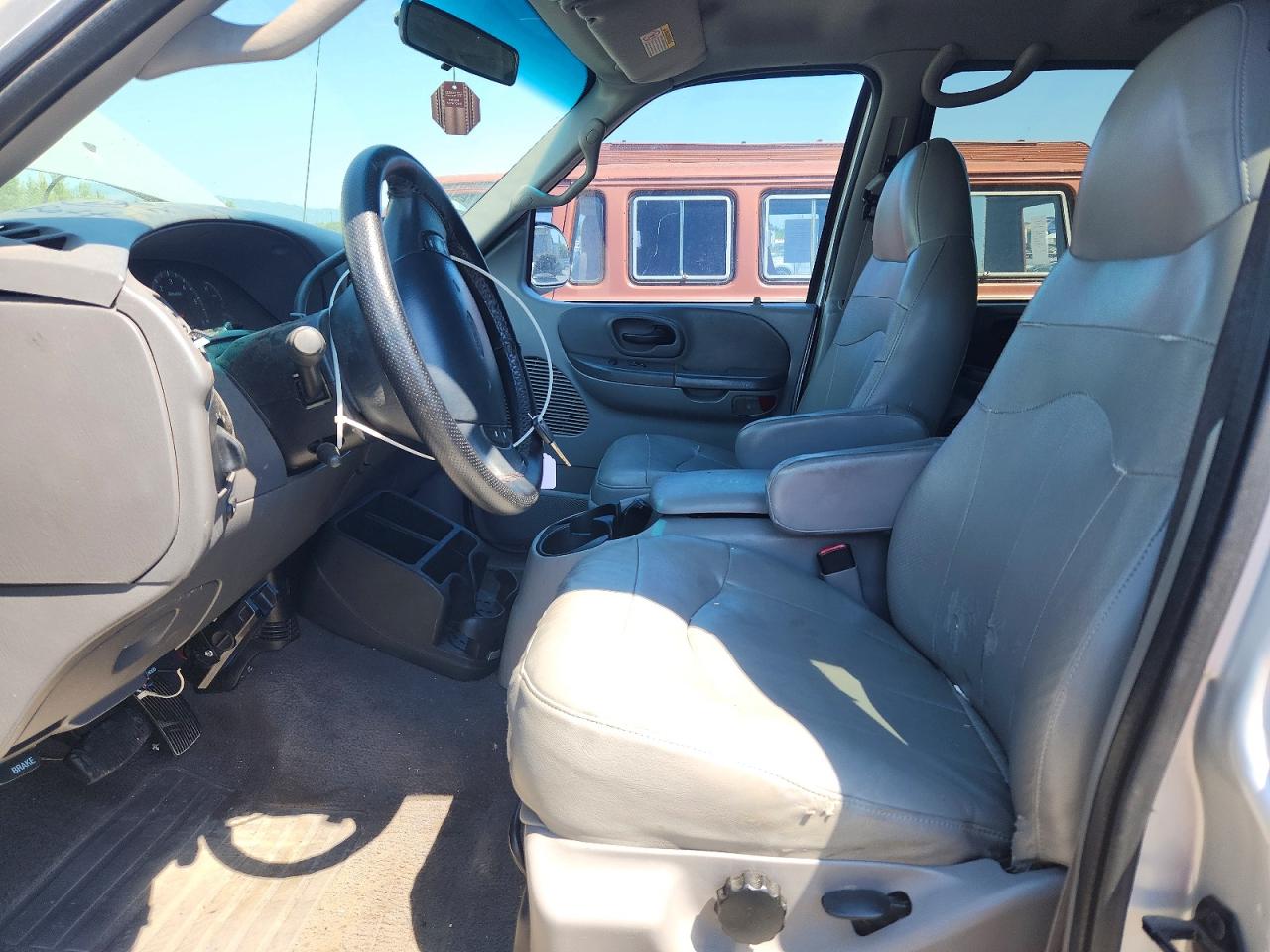 2001 FORD F150