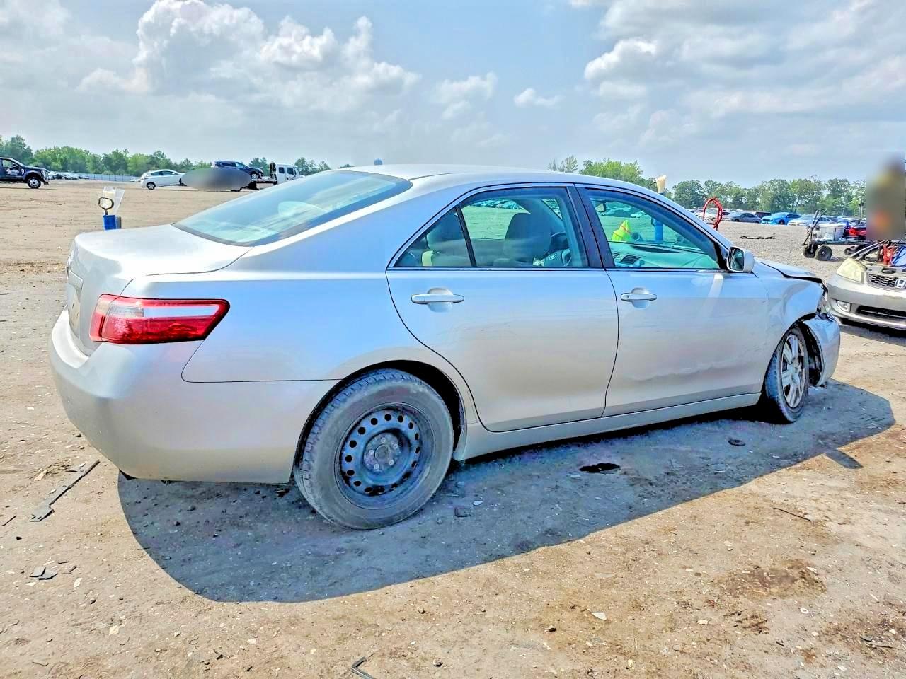 2009 TOYOTA CAMRY