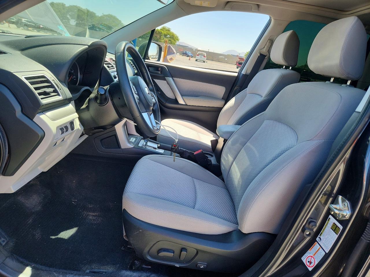 2017 SUBARU FORESTER
