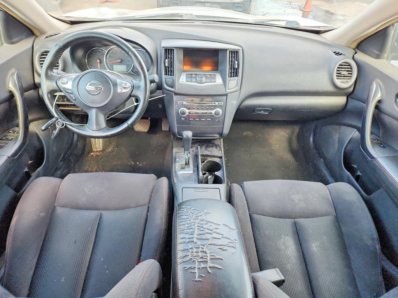 2013 NISS MAXIMA