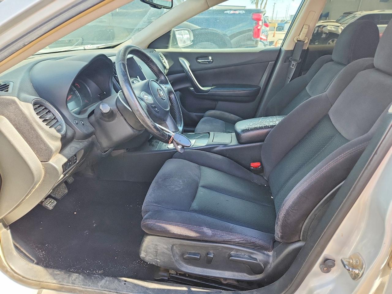 2013 NISS MAXIMA