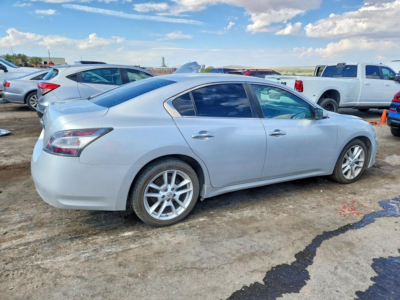 2013 NISS MAXIMA
