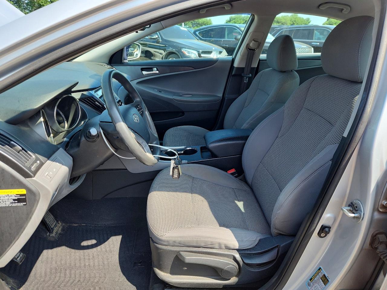 2012 HYUNDAI SONATA