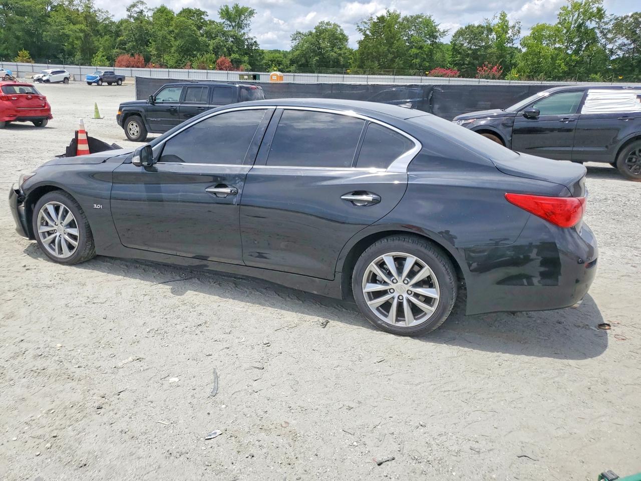 2017 INFINITI Q50