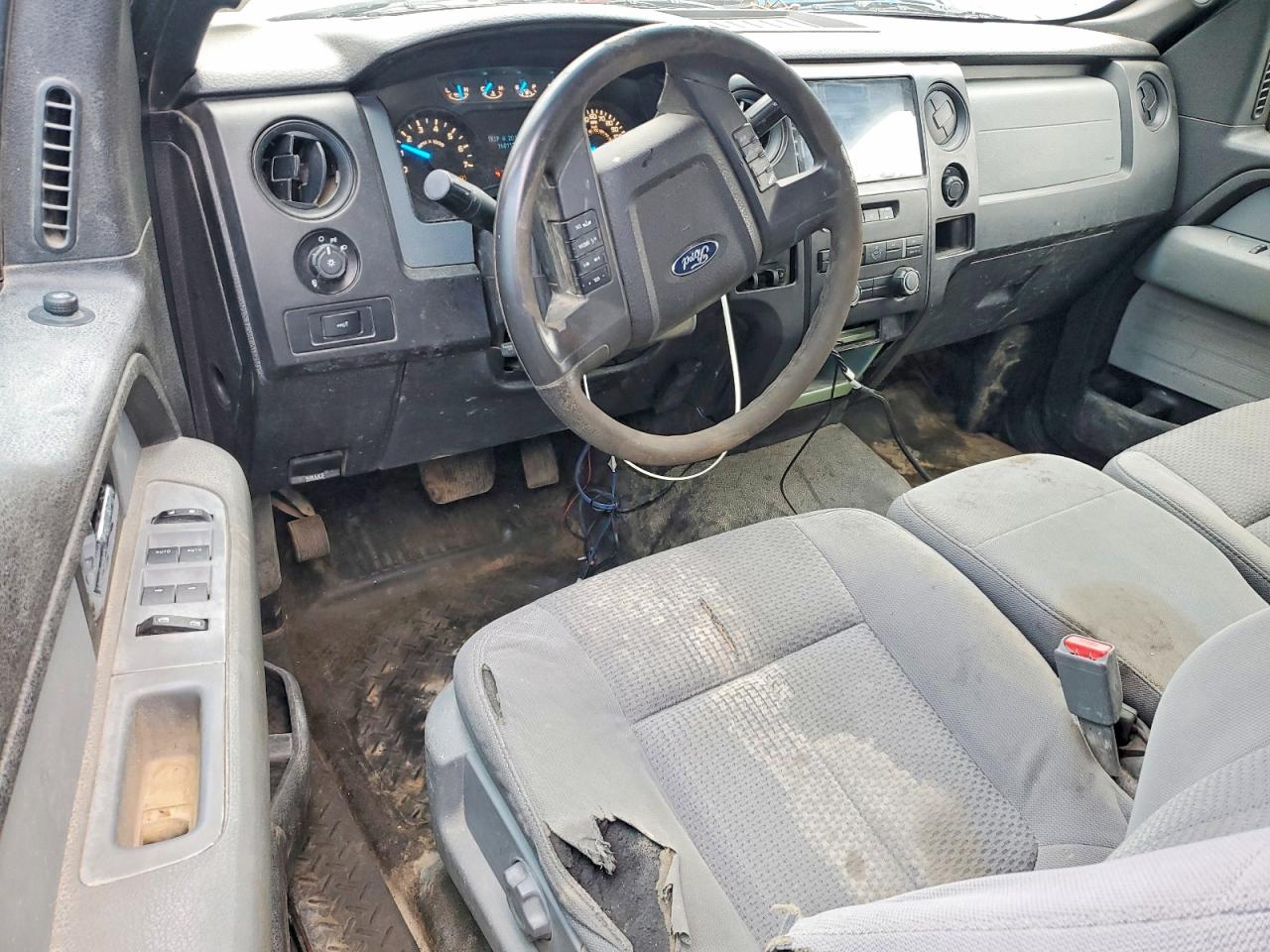 2014 FORD F150
