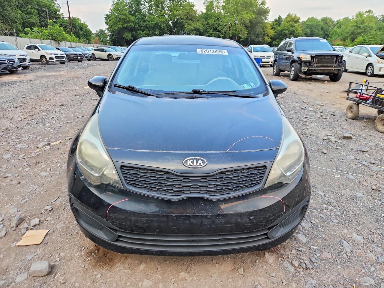 2013 KIA RIO