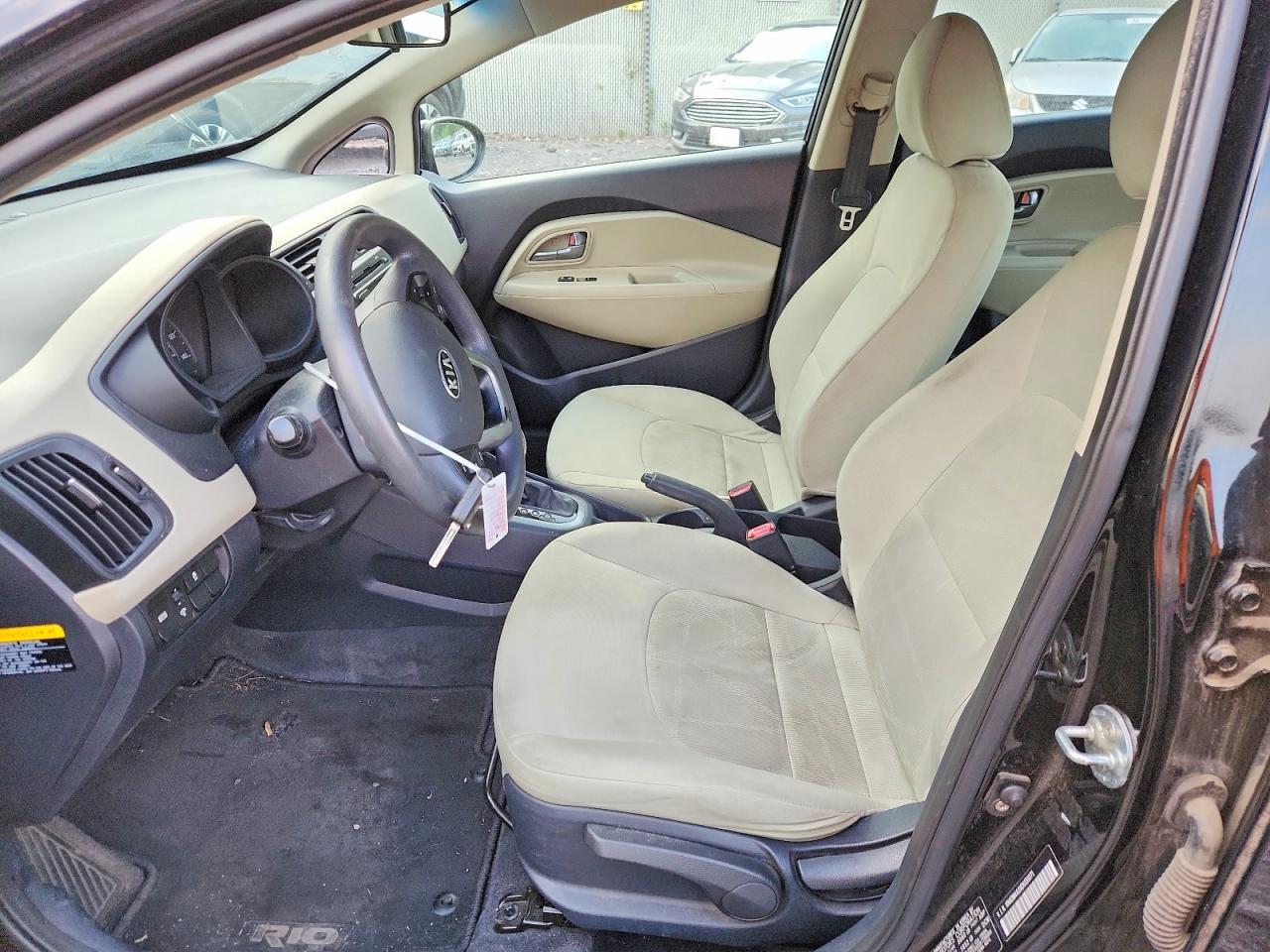 2013 KIA RIO
