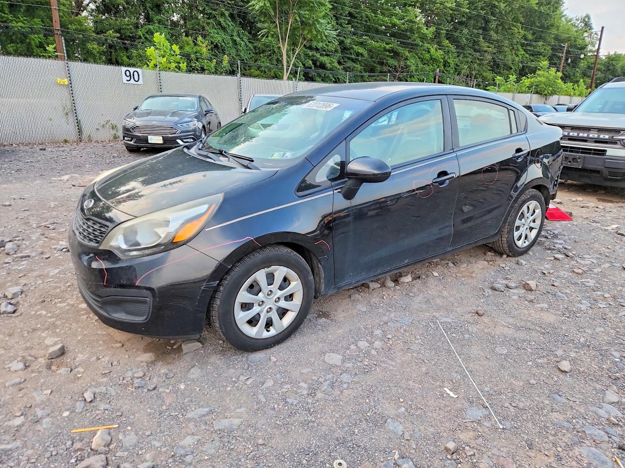 2013 KIA RIO