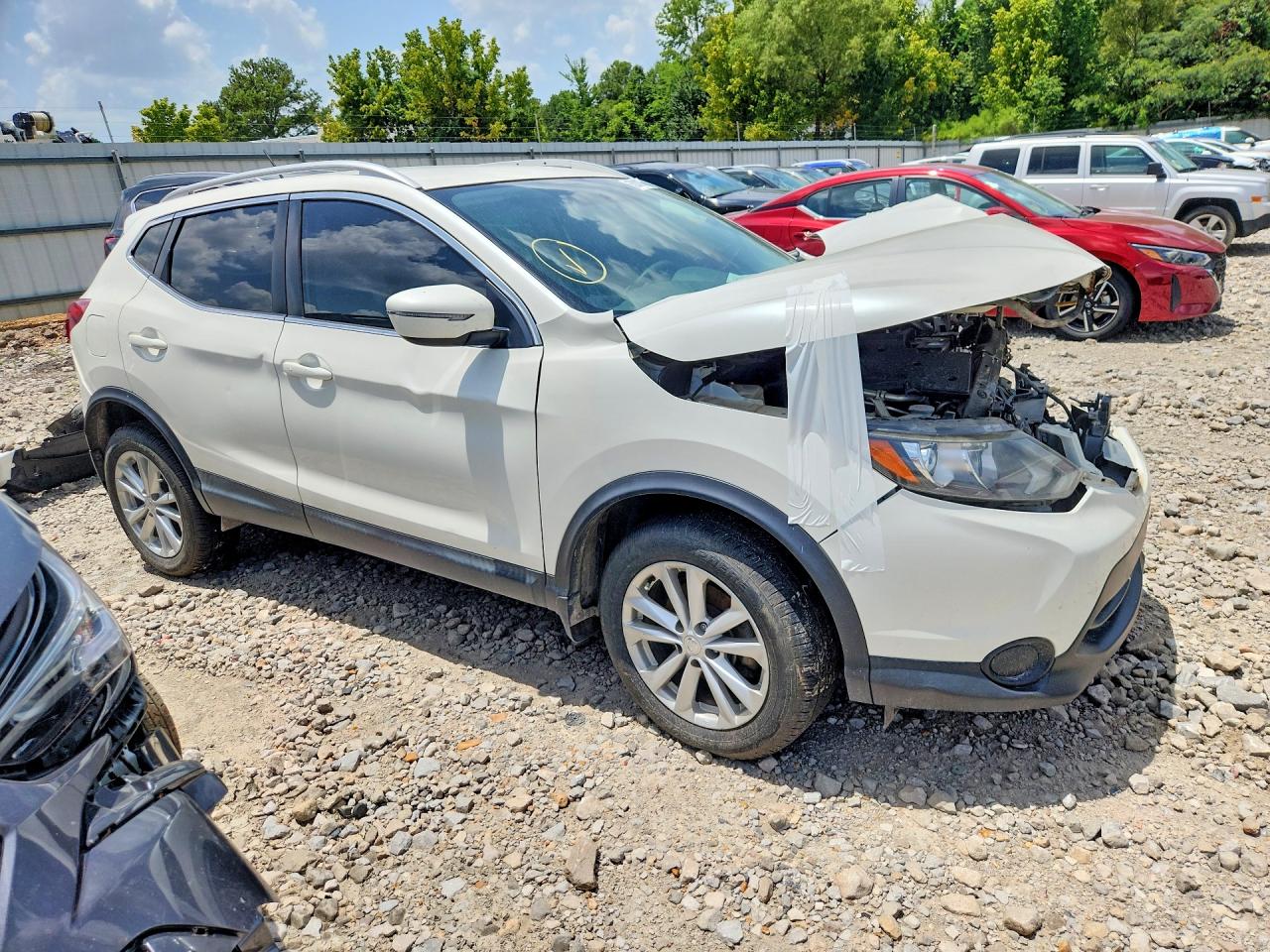 2018 NISSAN ROGUE