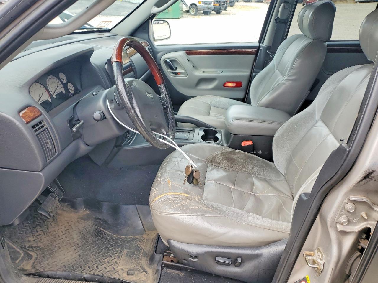 2002 JEEP CHEROKEE
