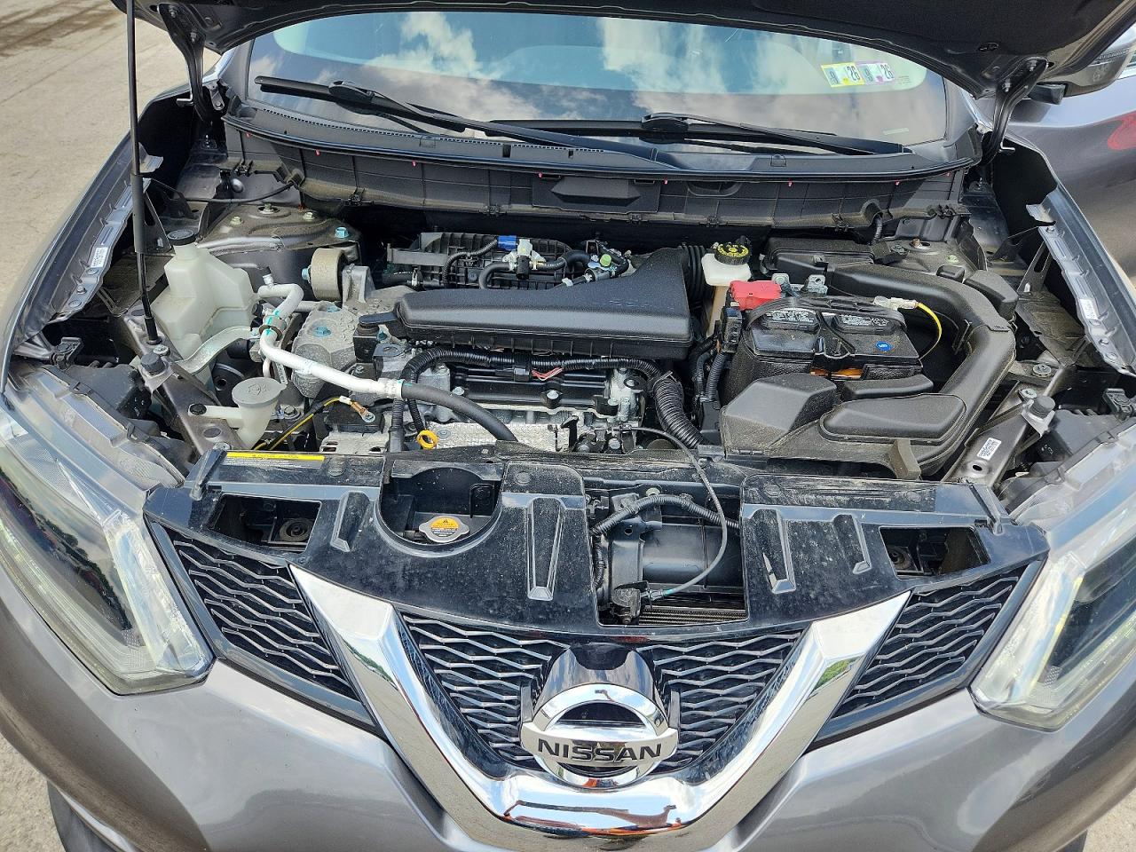 2016 NISSAN ROGUE