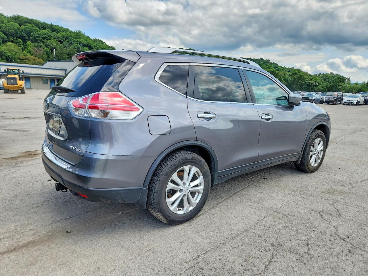 2016 NISSAN ROGUE