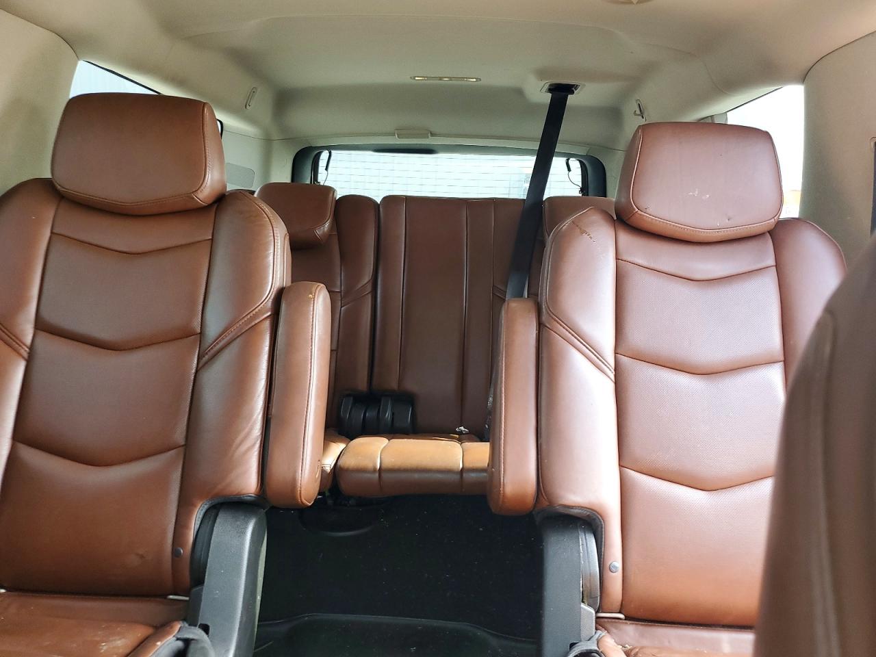 2018 CADILLAC ESCALADE