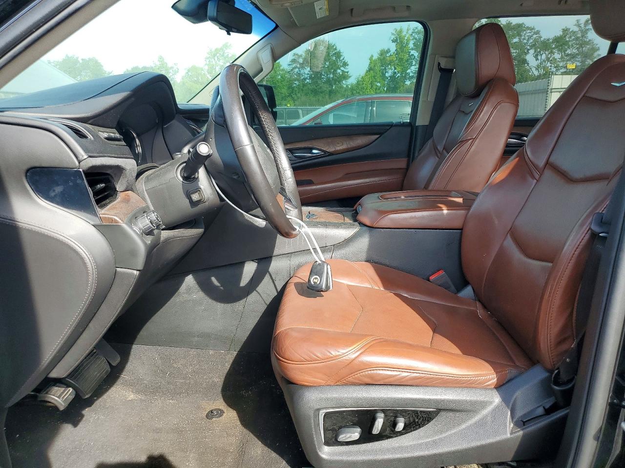 2018 CADILLAC ESCALADE