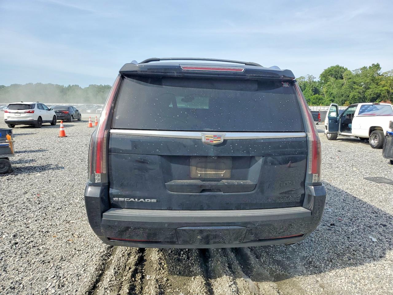 2018 CADILLAC ESCALADE