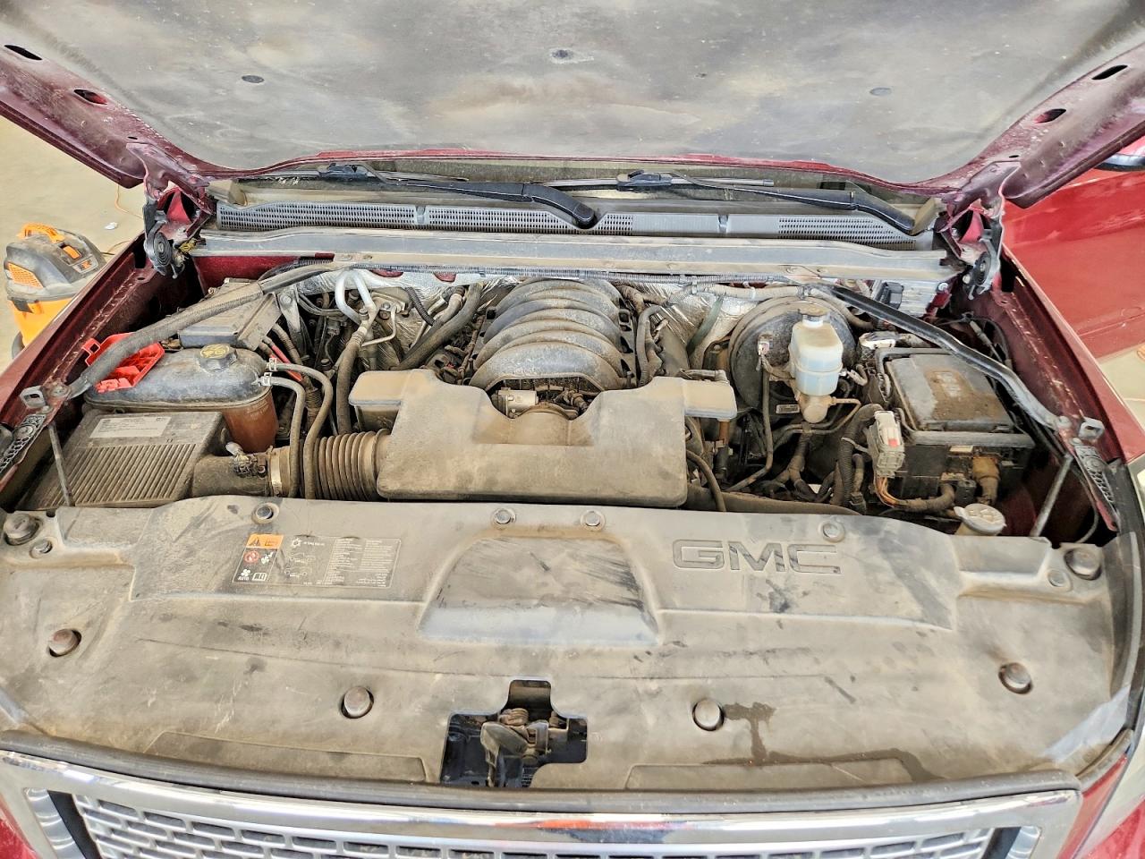 2016 GMC YUKON