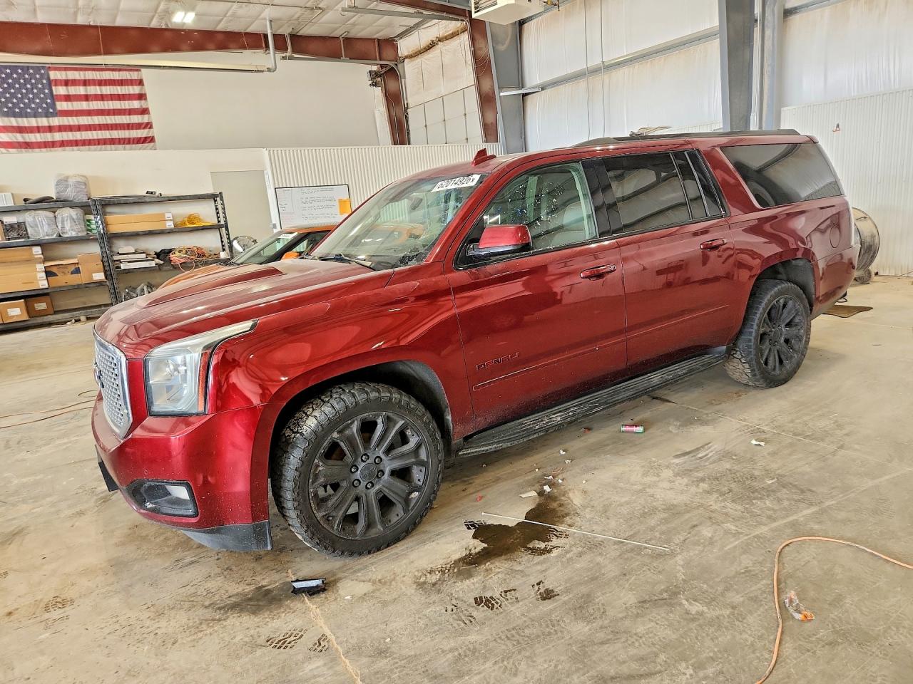 2016 GMC YUKON