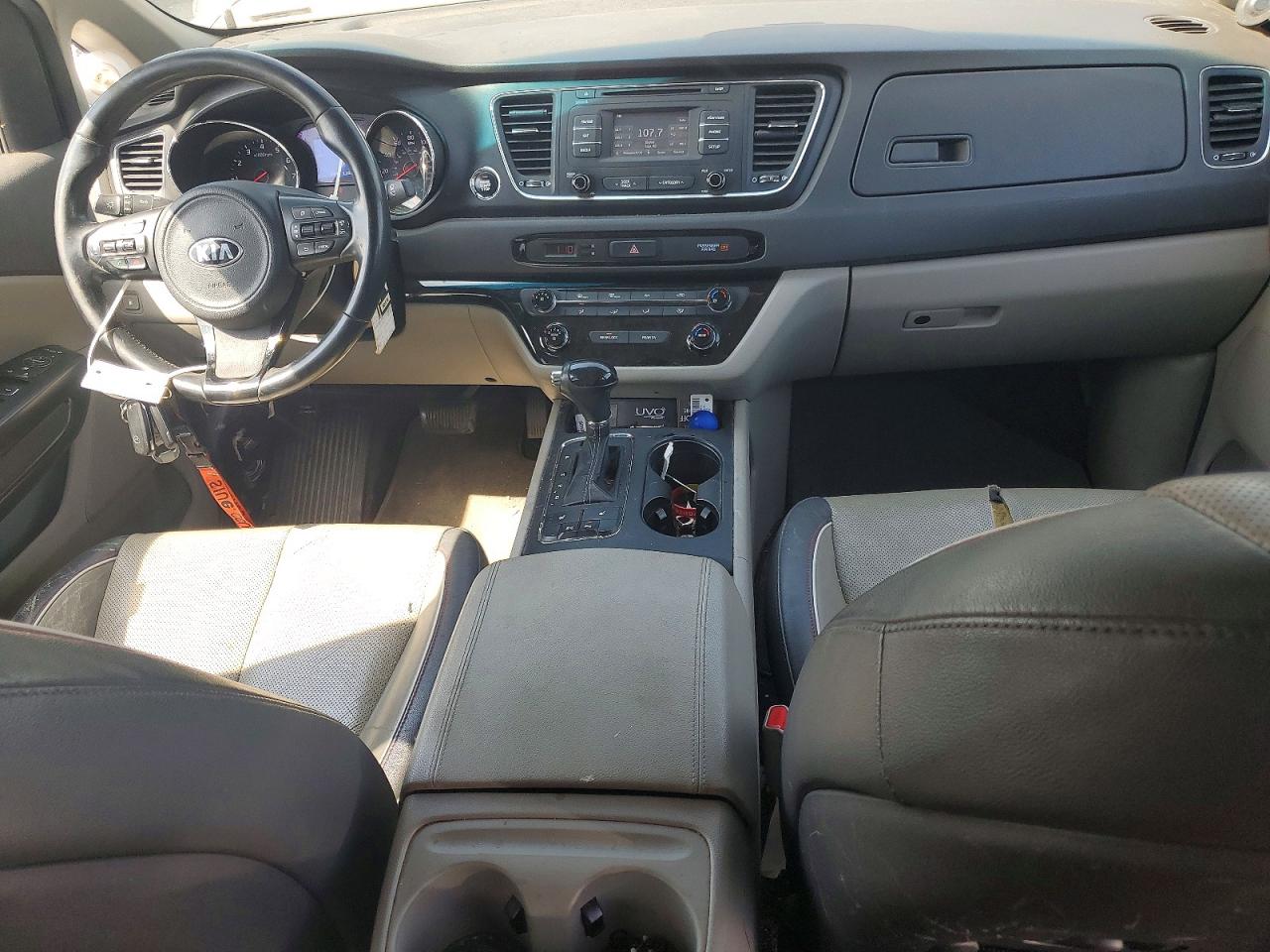 2017 KIA SEDONA