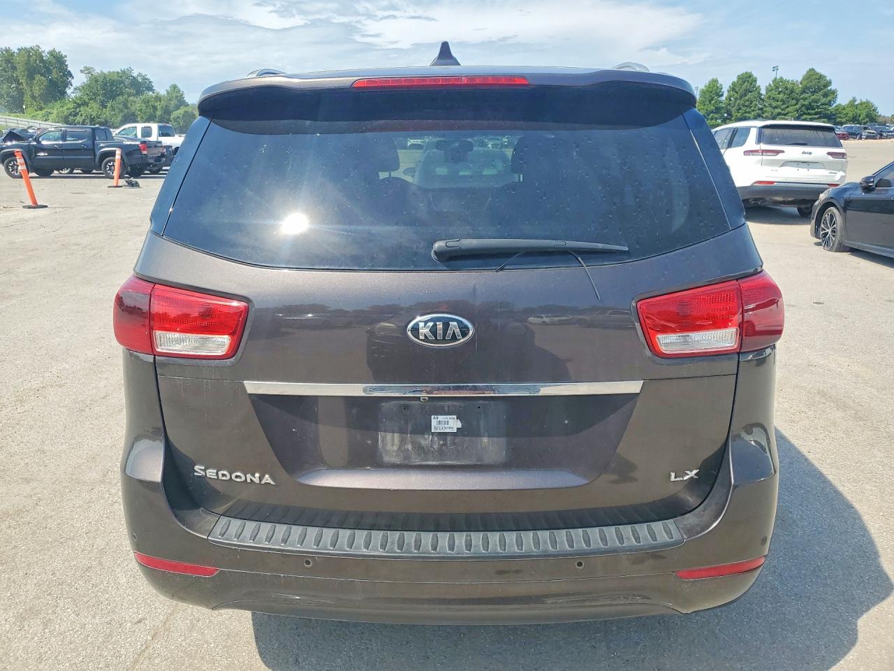2017 KIA SEDONA
