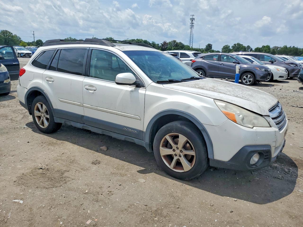2014 SUBARU OUTBACK
